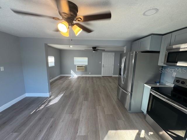 Image 4 of 34 For 4721 Pine Street