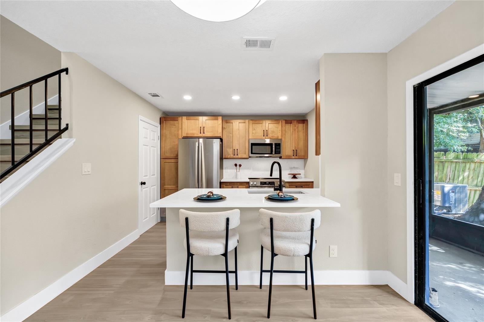 Image 11 of 40 For 2865 Wareham Court