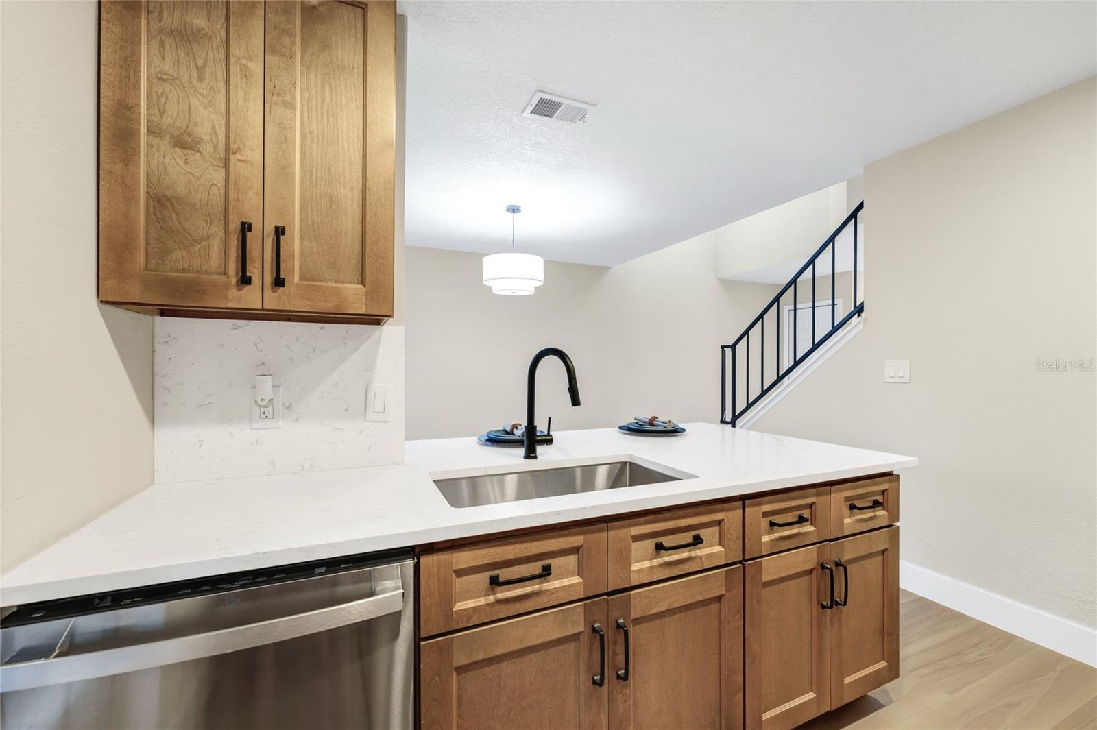 Image 15 of 40 For 2865 Wareham Court