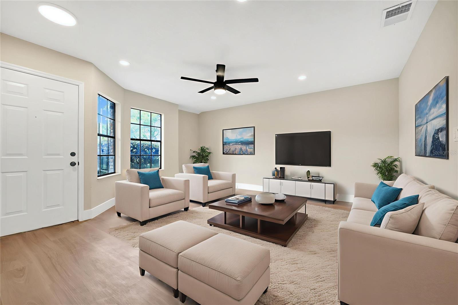 Image 6 of 40 For 2865 Wareham Court