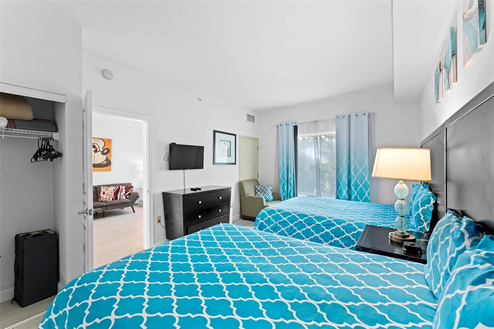 Image 15 of 29 For 8303 Palm Parkway 318