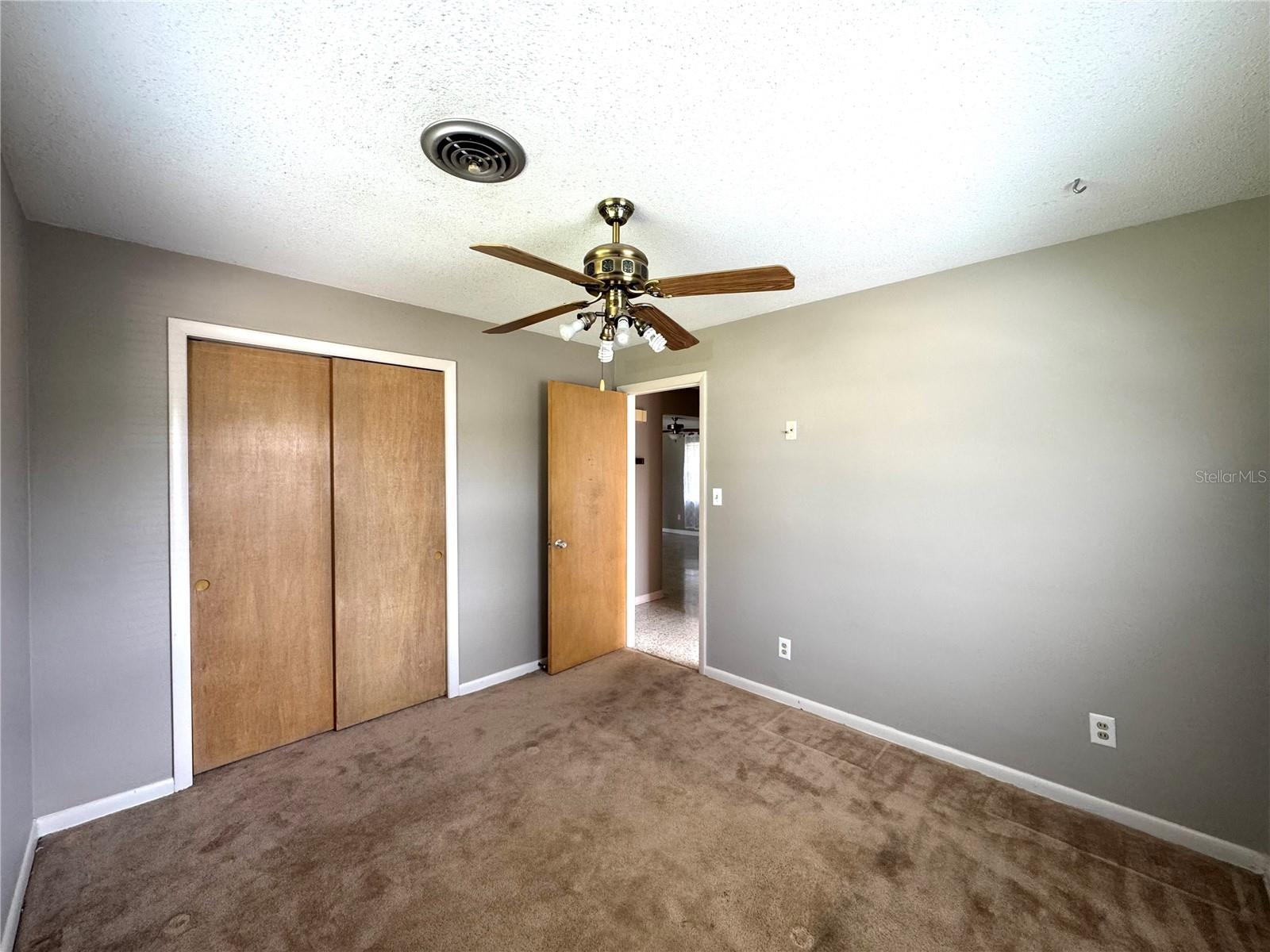 Image 14 of 23 For 903 Marscastle Avenue