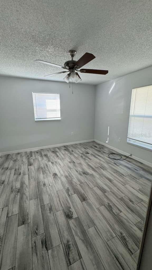 Image 15 of 21 For 545 Oak Drive