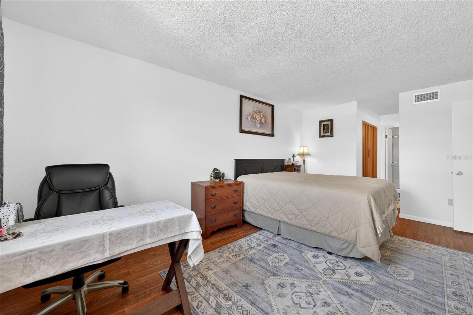 Image 20 of 33 For 500 Newell Hill Rd  101c