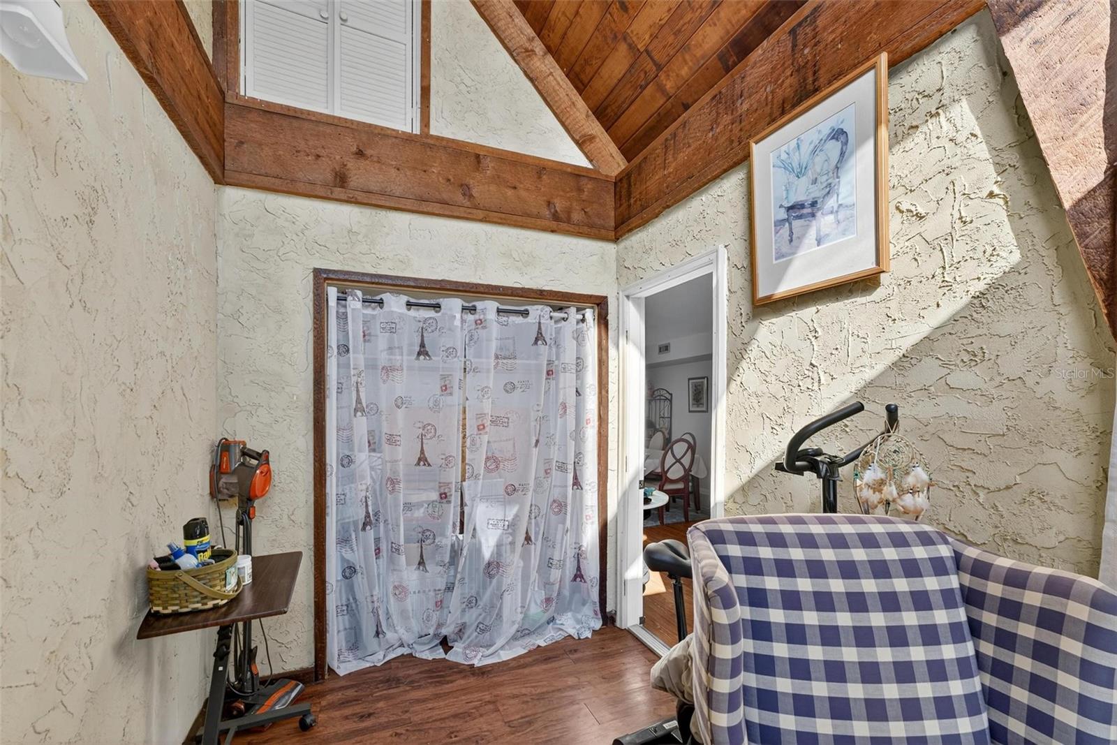 Image 30 of 33 For 500 Newell Hill Rd  101c