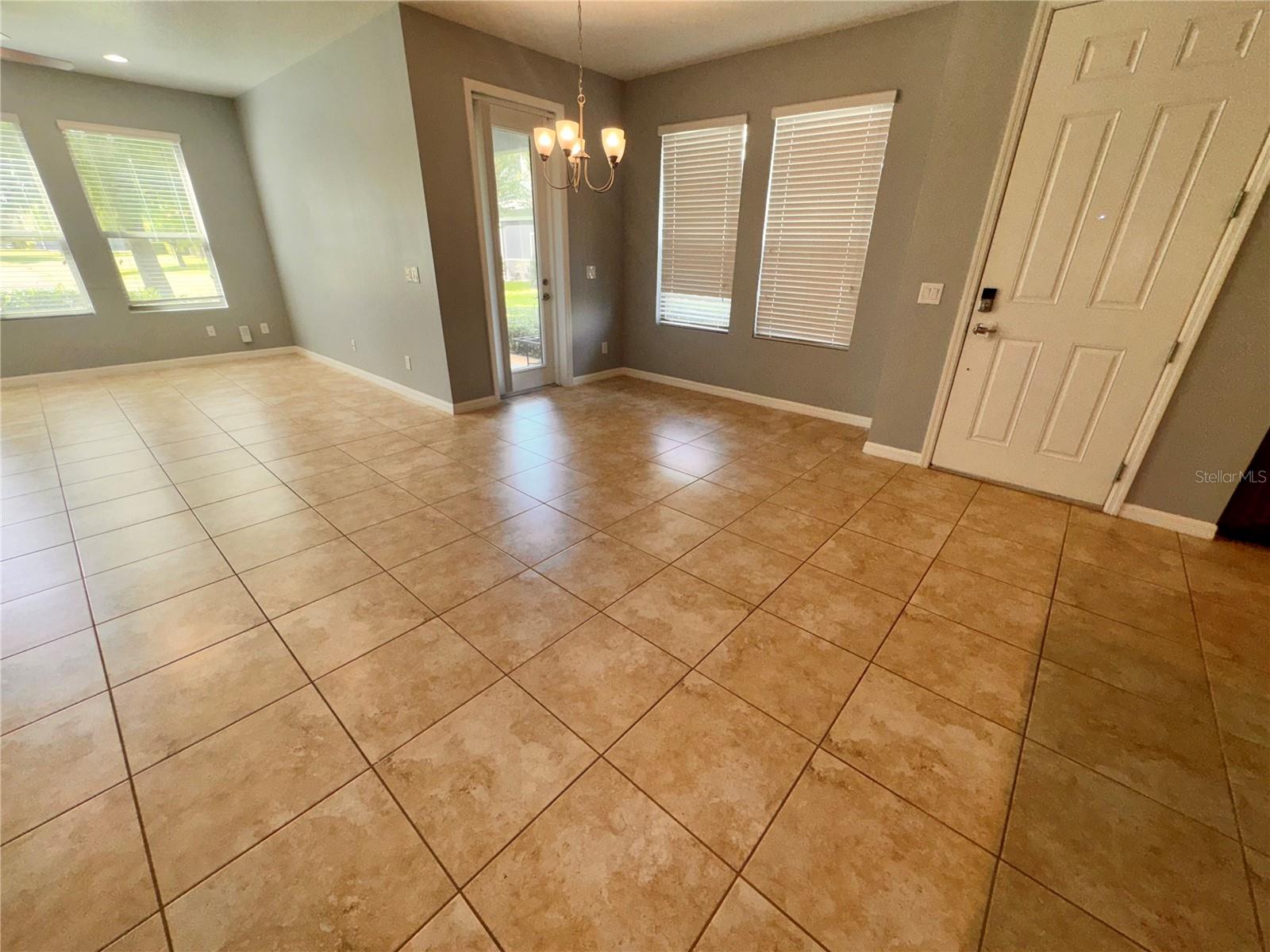 Image 8 of 31 For 499 Merry Brook Circle