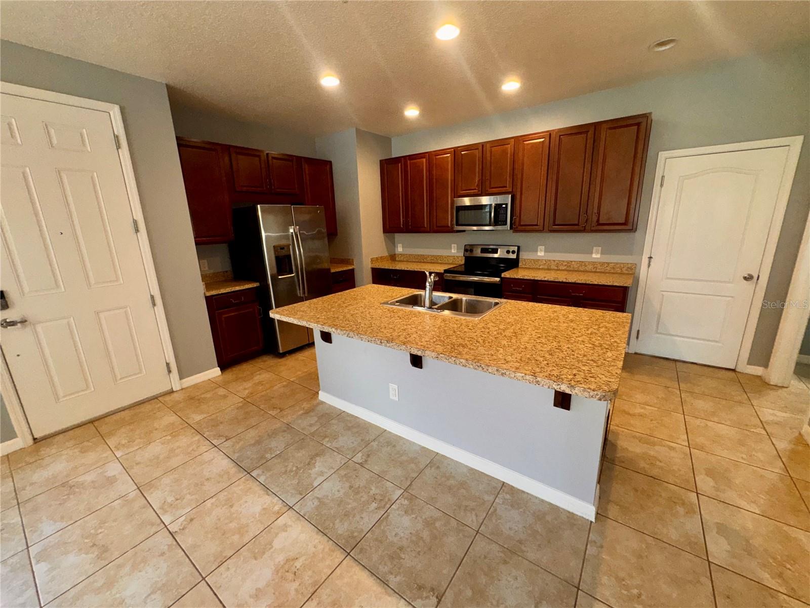 Image 9 of 31 For 499 Merry Brook Circle