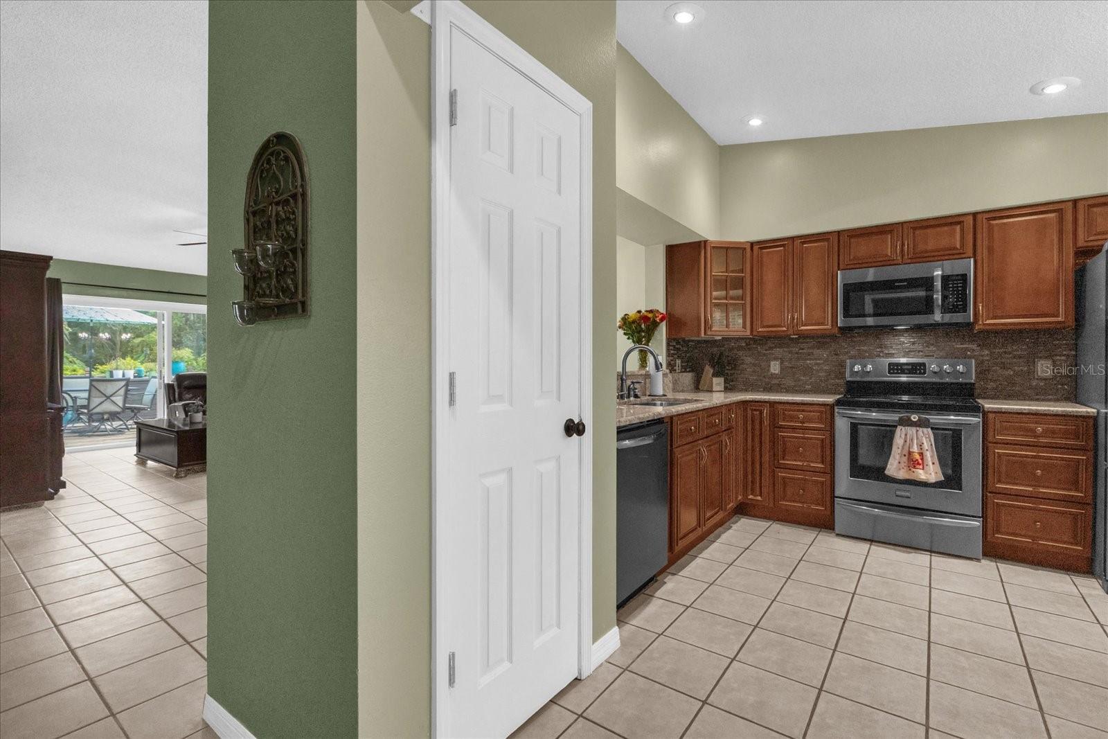 Image 11 of 31 For 1054 Brielle Avenue