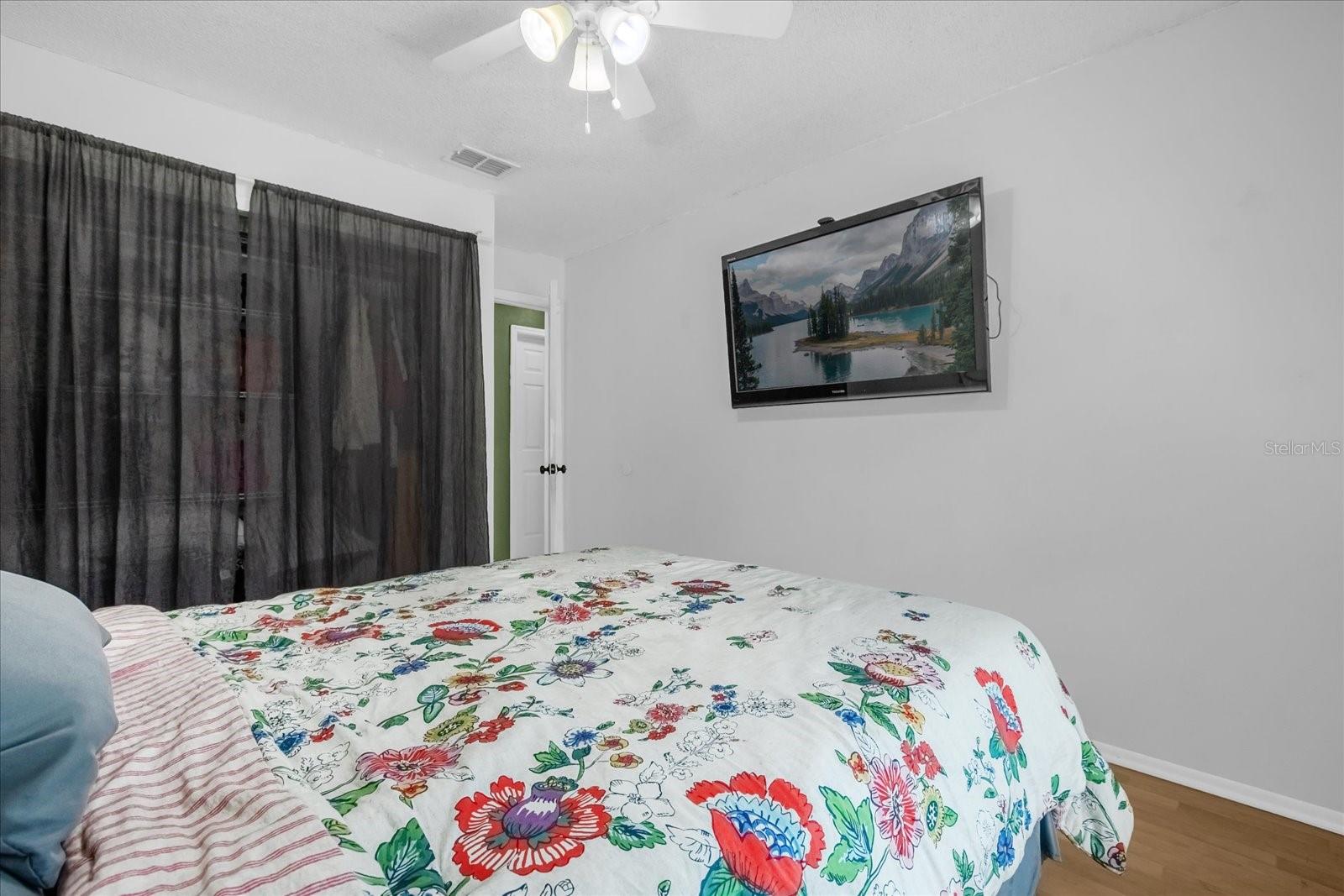 Image 16 of 31 For 1054 Brielle Avenue