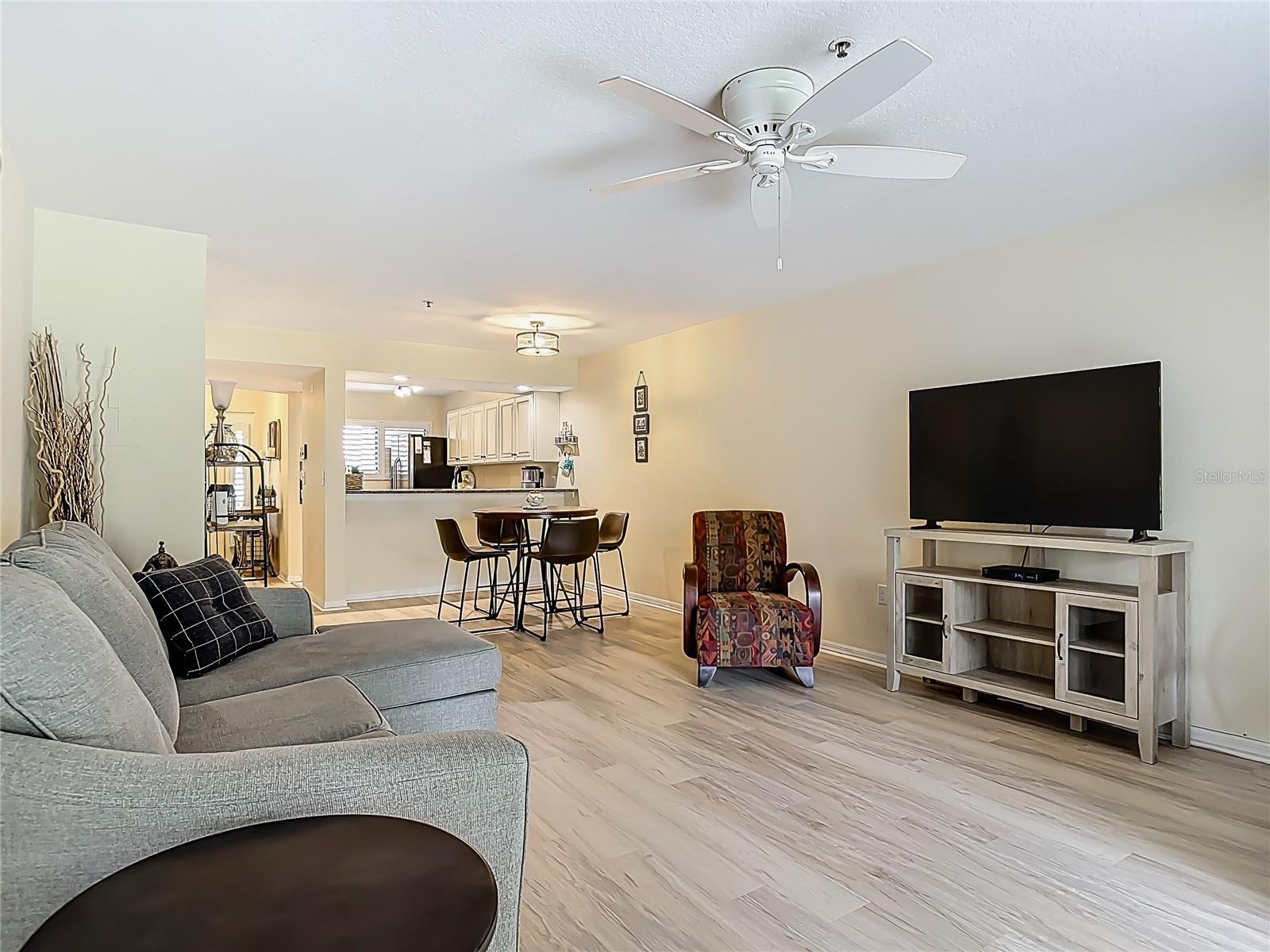 Image 8 of 28 For 445 Bouchelle Drive 104