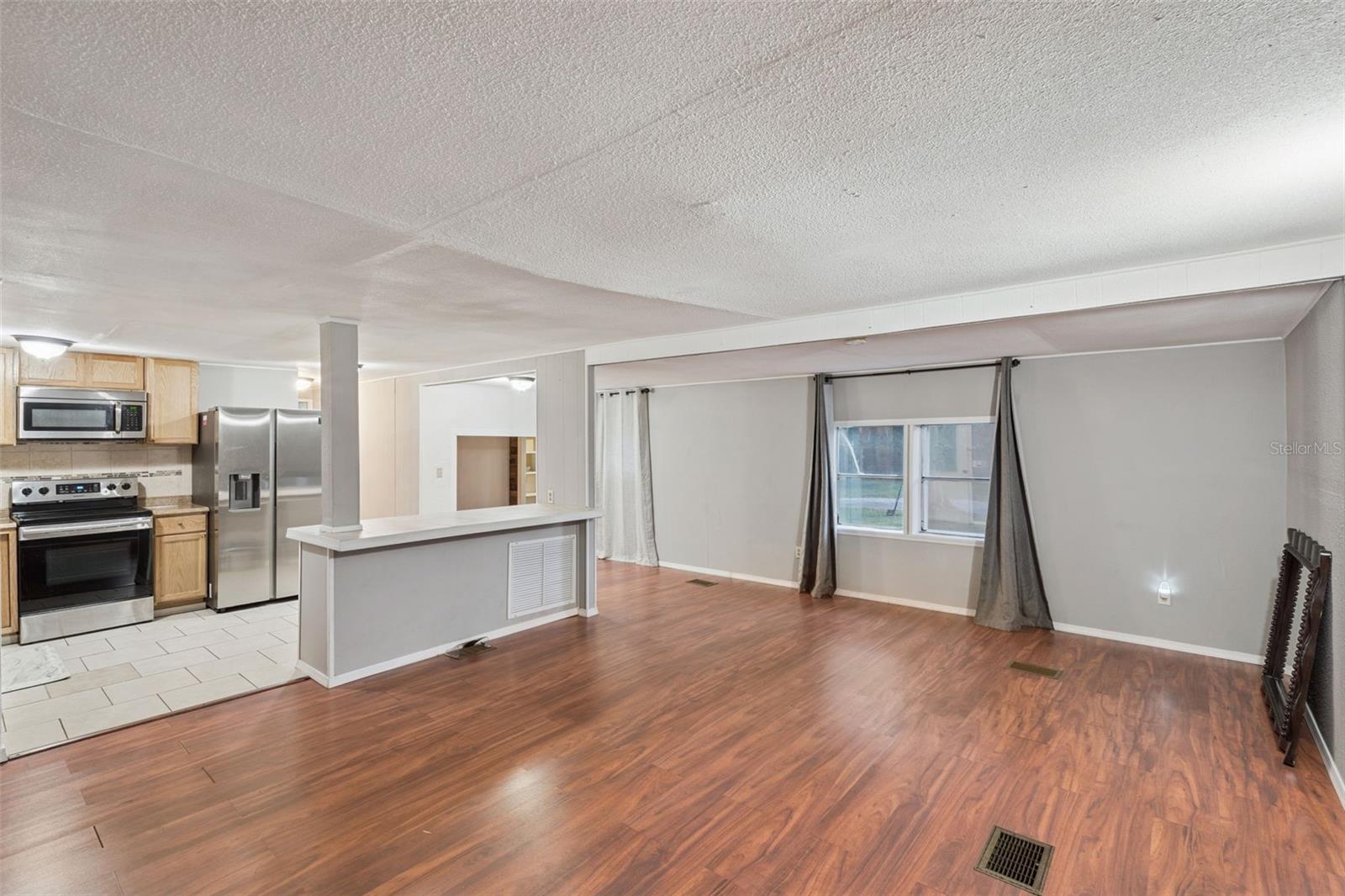 Image 17 of 30 For 1310 6th Street