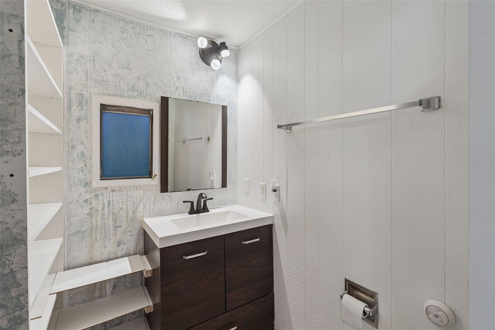 Image 23 of 30 For 1310 6th Street