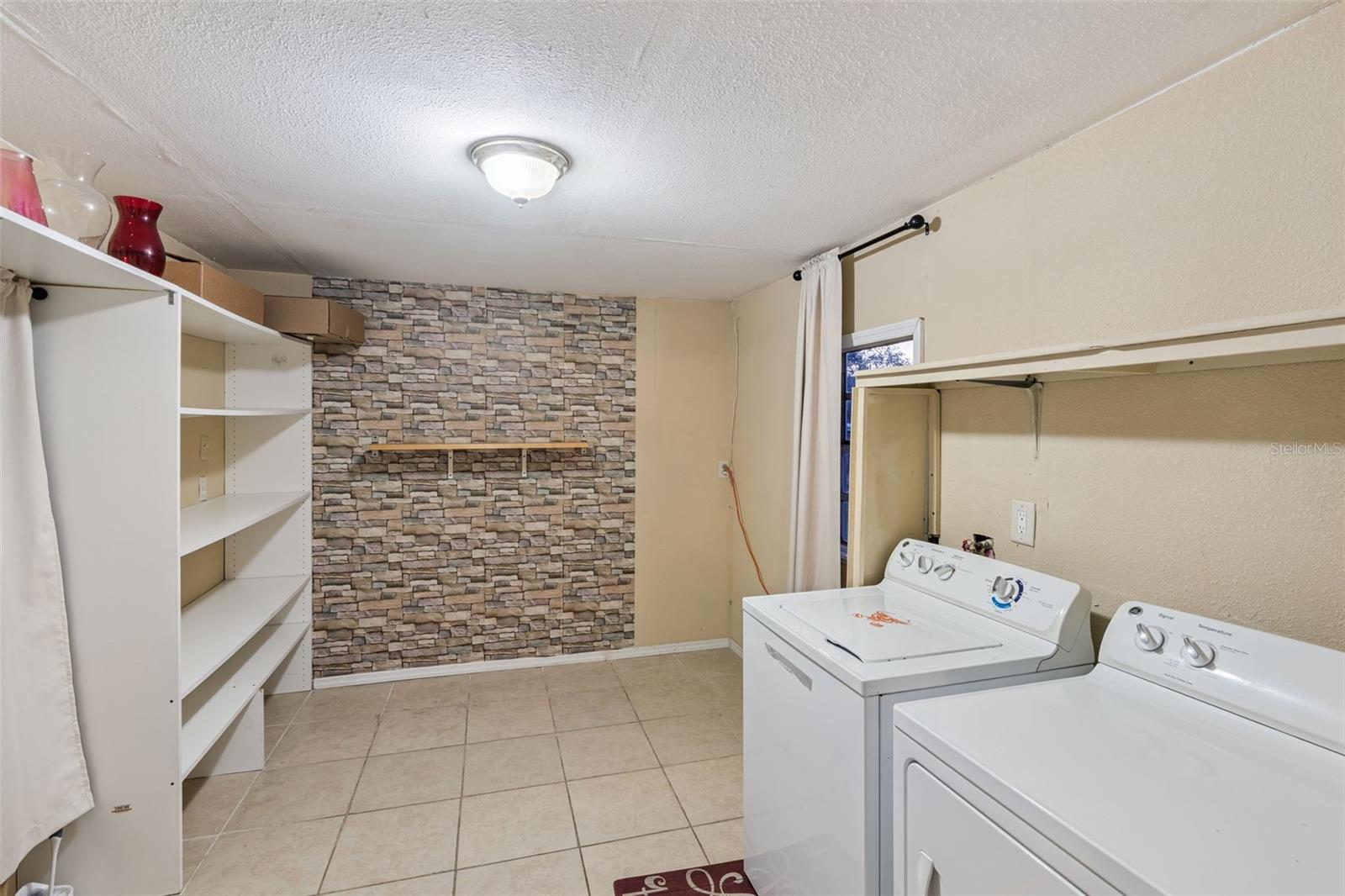 Image 27 of 30 For 1310 6th Street