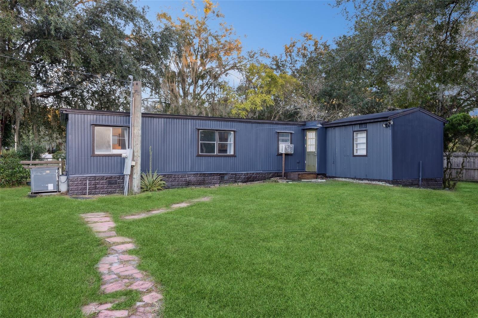 Image 4 of 30 For 1310 6th Street