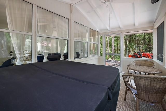 Image 23 of 31 For 6818 Pinebranch Point