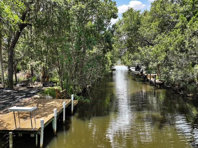 Image 3 of 31 For 6818 Pinebranch Point