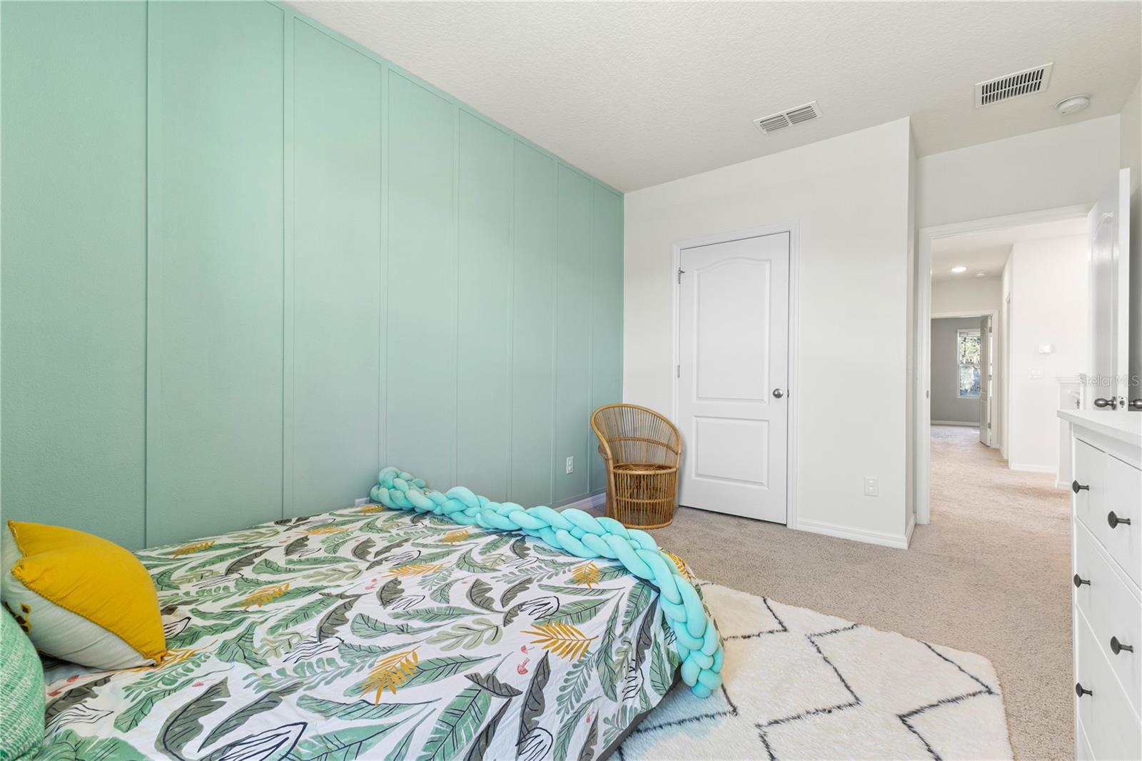 Image 24 of 53 For 3090 Timber Hawk Circle