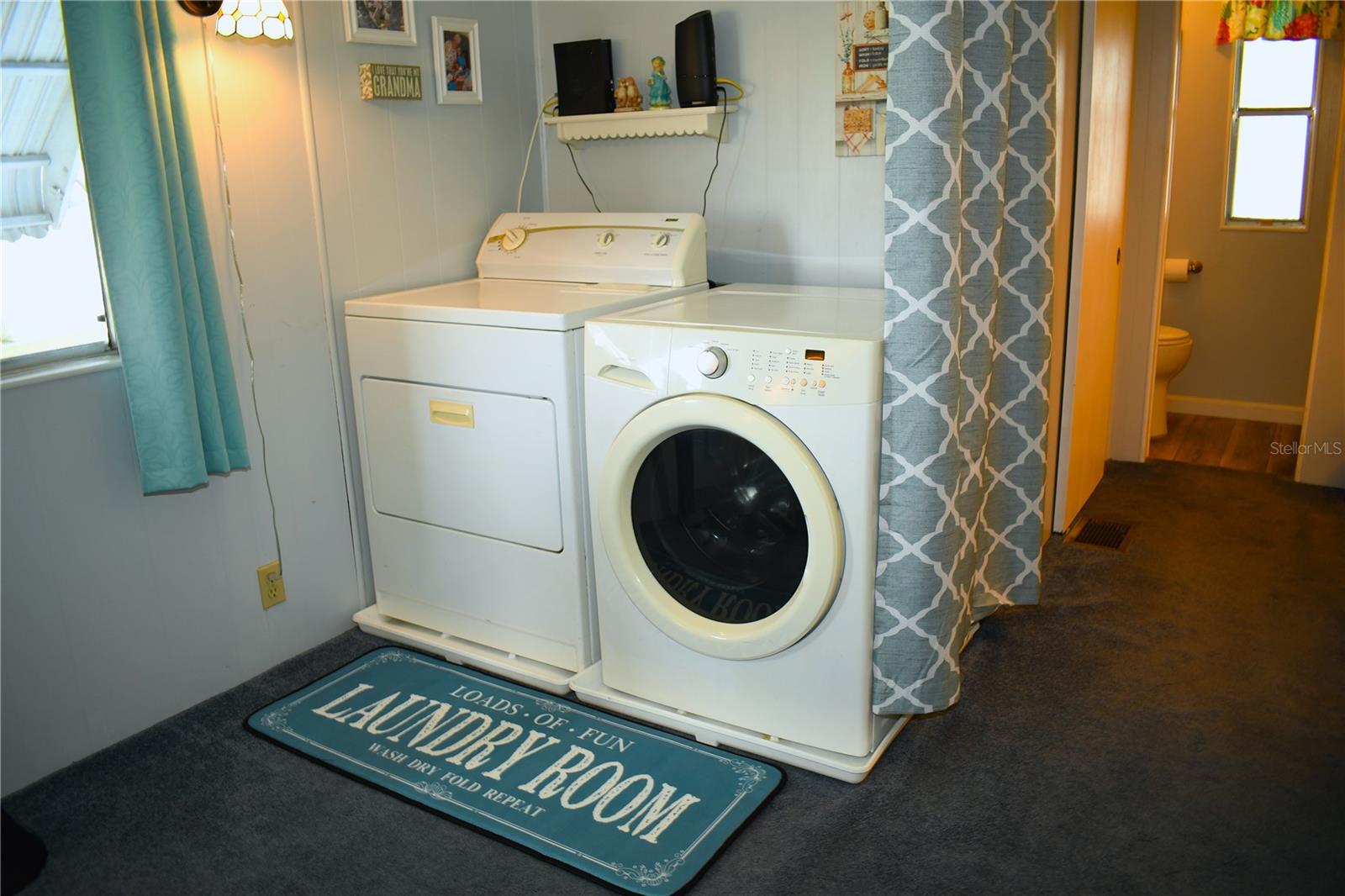 Image 13 of 18 For 640 Lakeside Ranch Lane