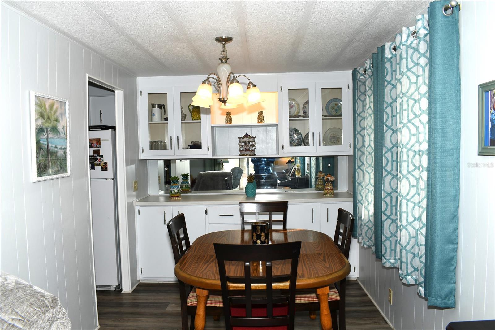 Image 4 of 18 For 640 Lakeside Ranch Lane