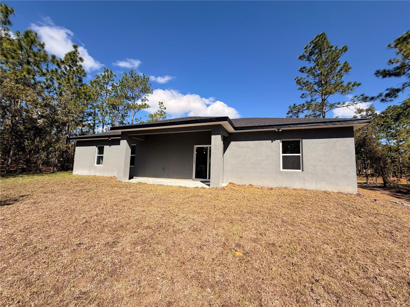 Listing photo id 22 for 3736 Galleon Street