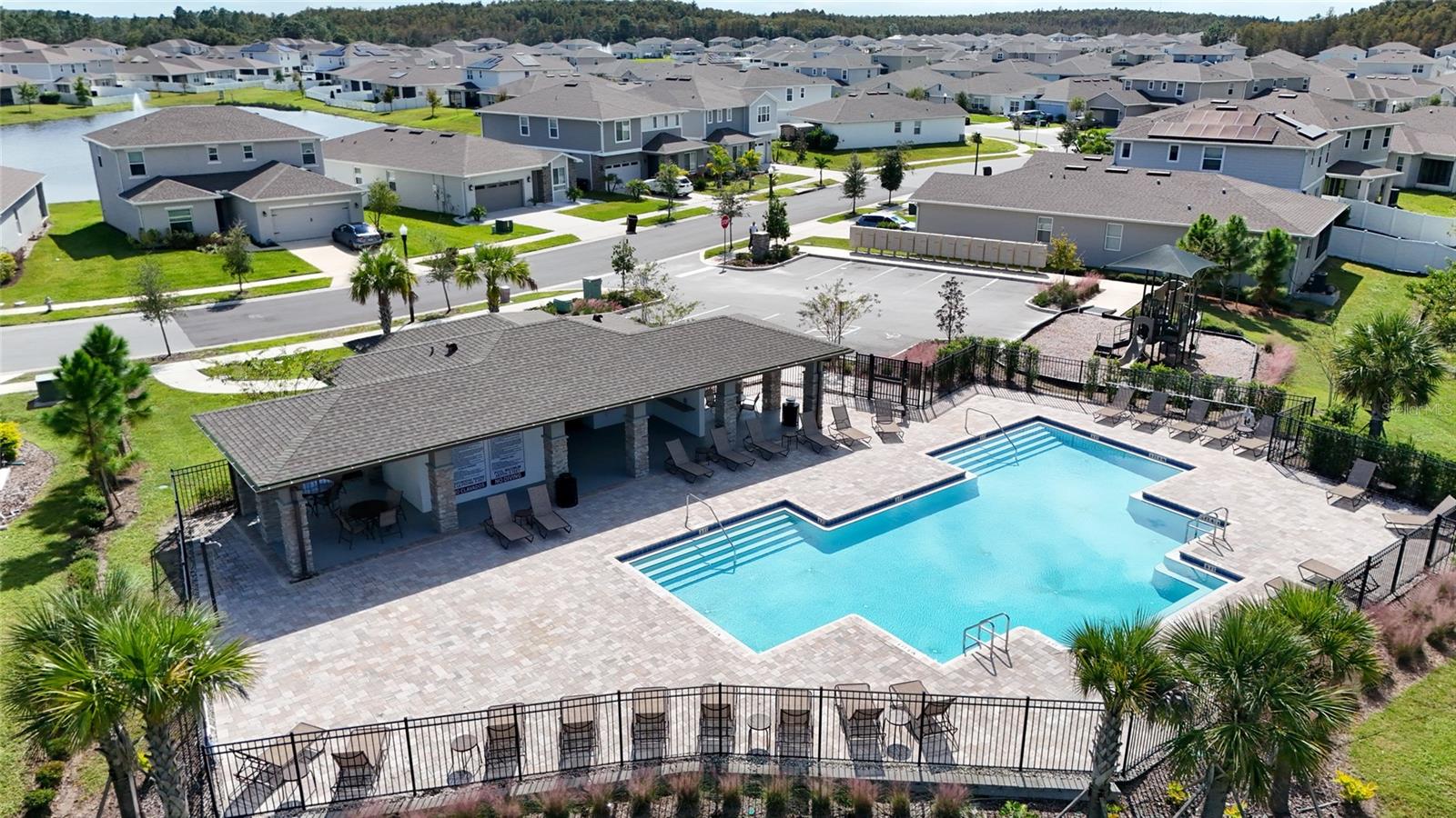 Image 32 of 40 For 4295 Southern Vista Loop