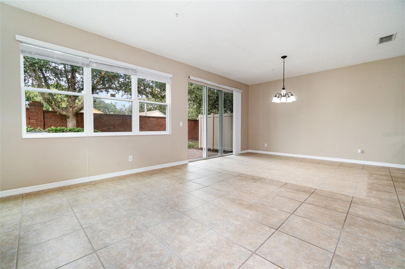 Image 12 of 26 For 1069 Palma Verde Place