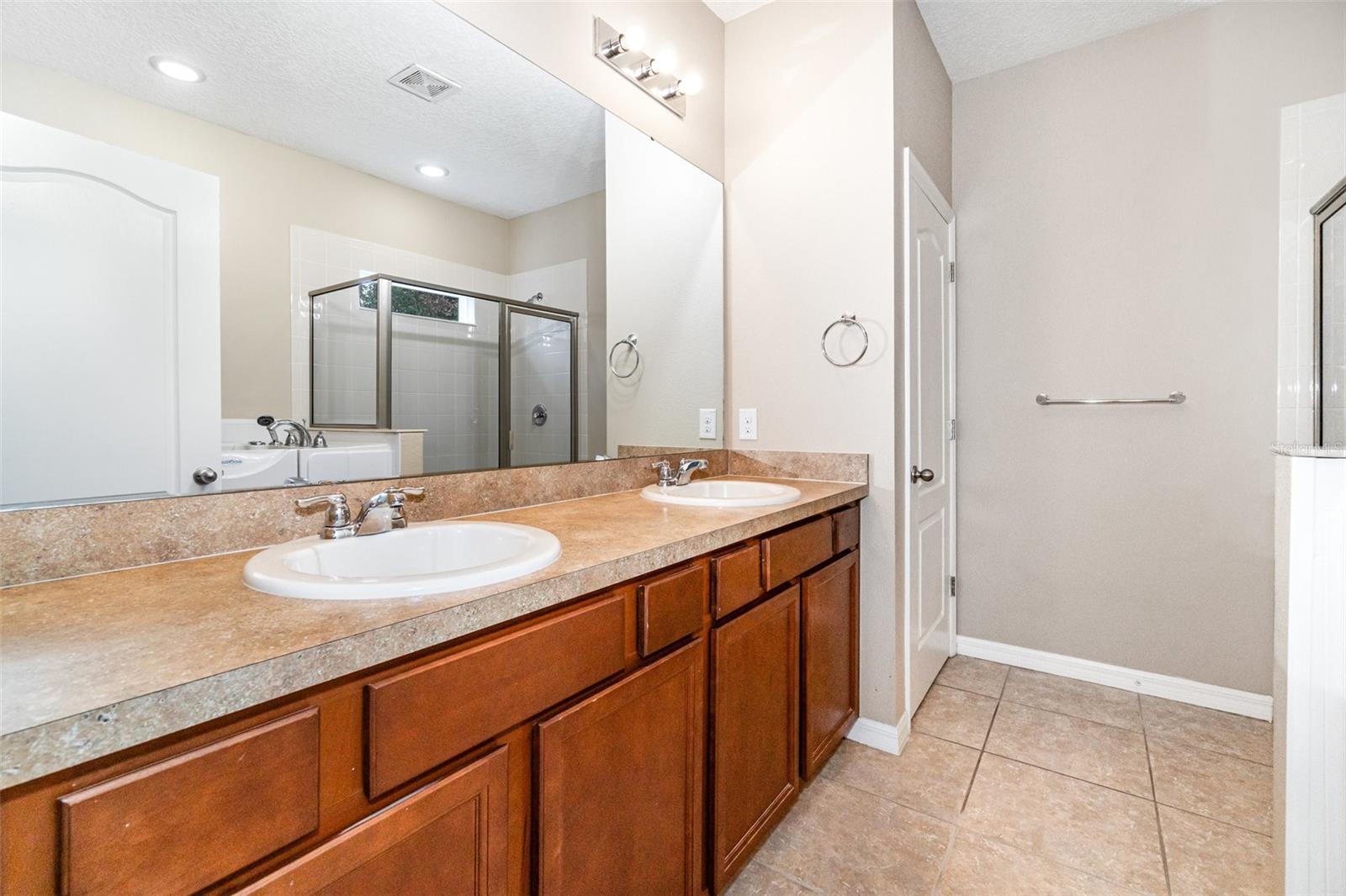 Image 21 of 26 For 1069 Palma Verde Place