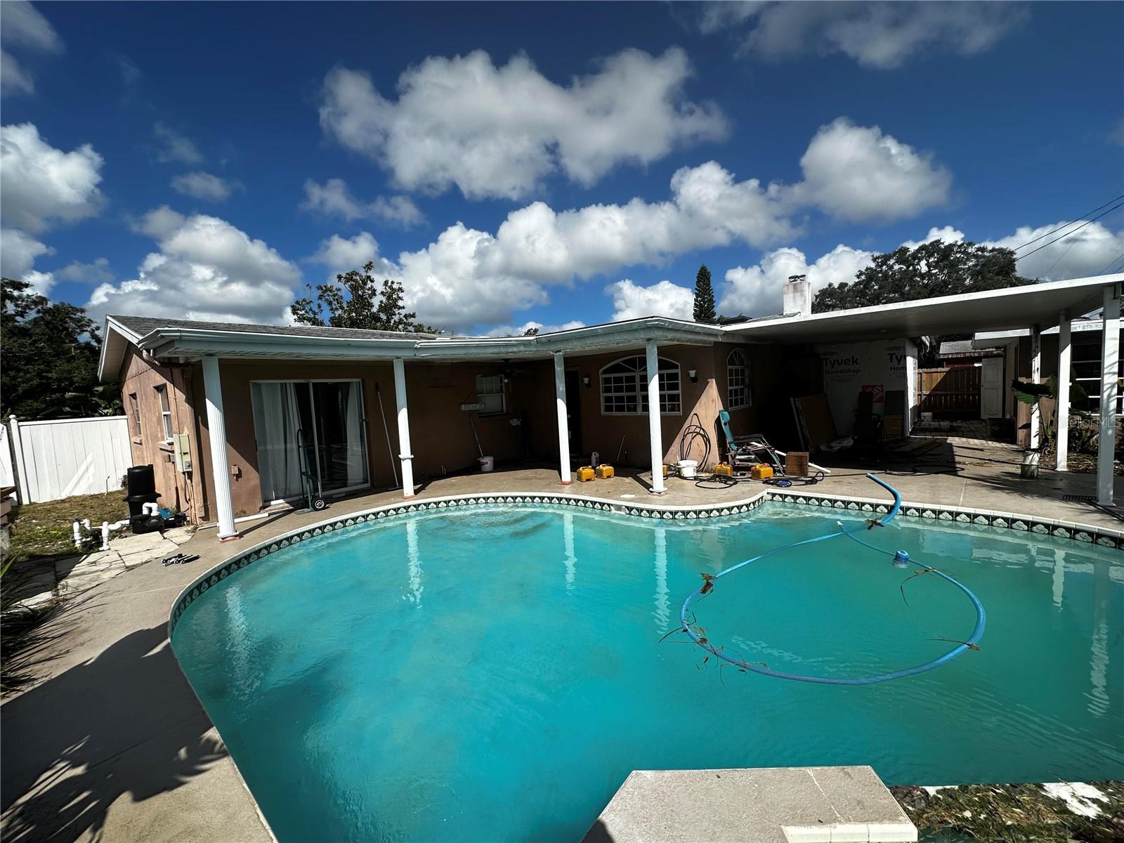 Image 3 of 3 For 327 Duncan Avenue