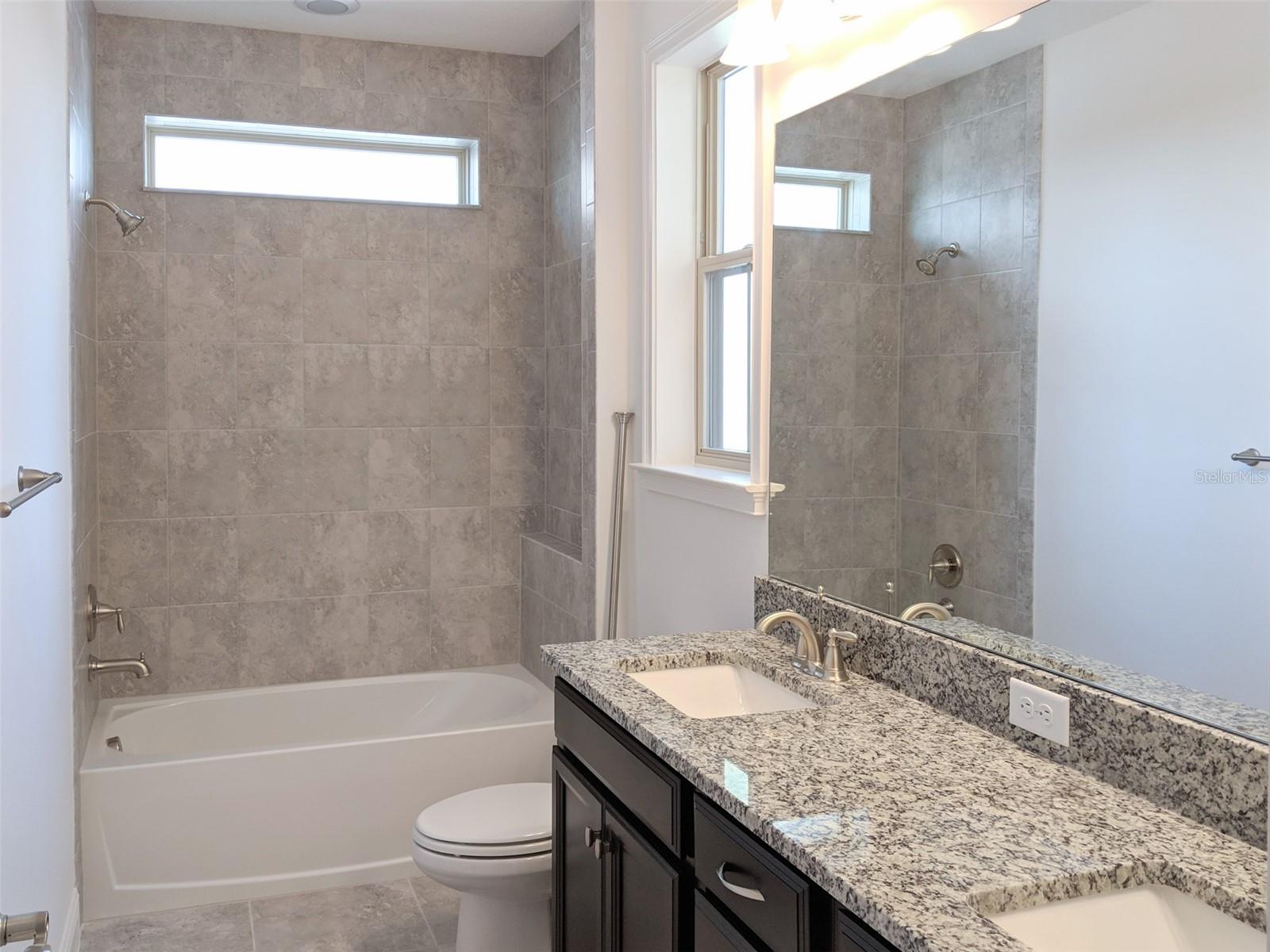 Image 13 of 27 For 10455 Winwick Lane