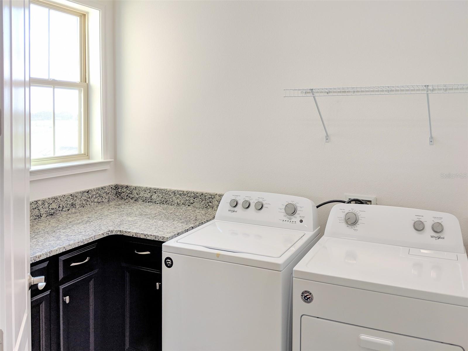 Image 16 of 27 For 10455 Winwick Lane