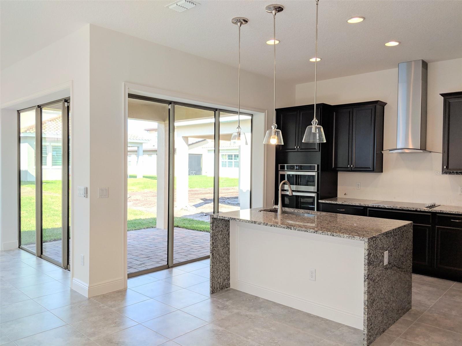 Image 3 of 27 For 10455 Winwick Lane
