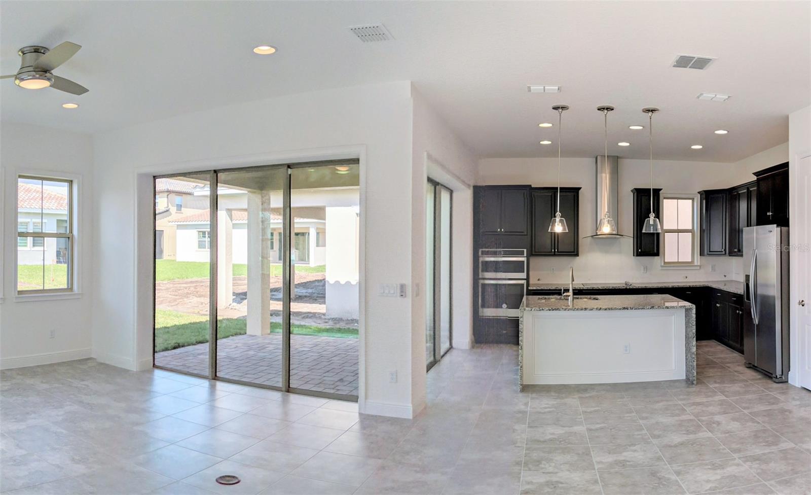 Image 4 of 27 For 10455 Winwick Lane