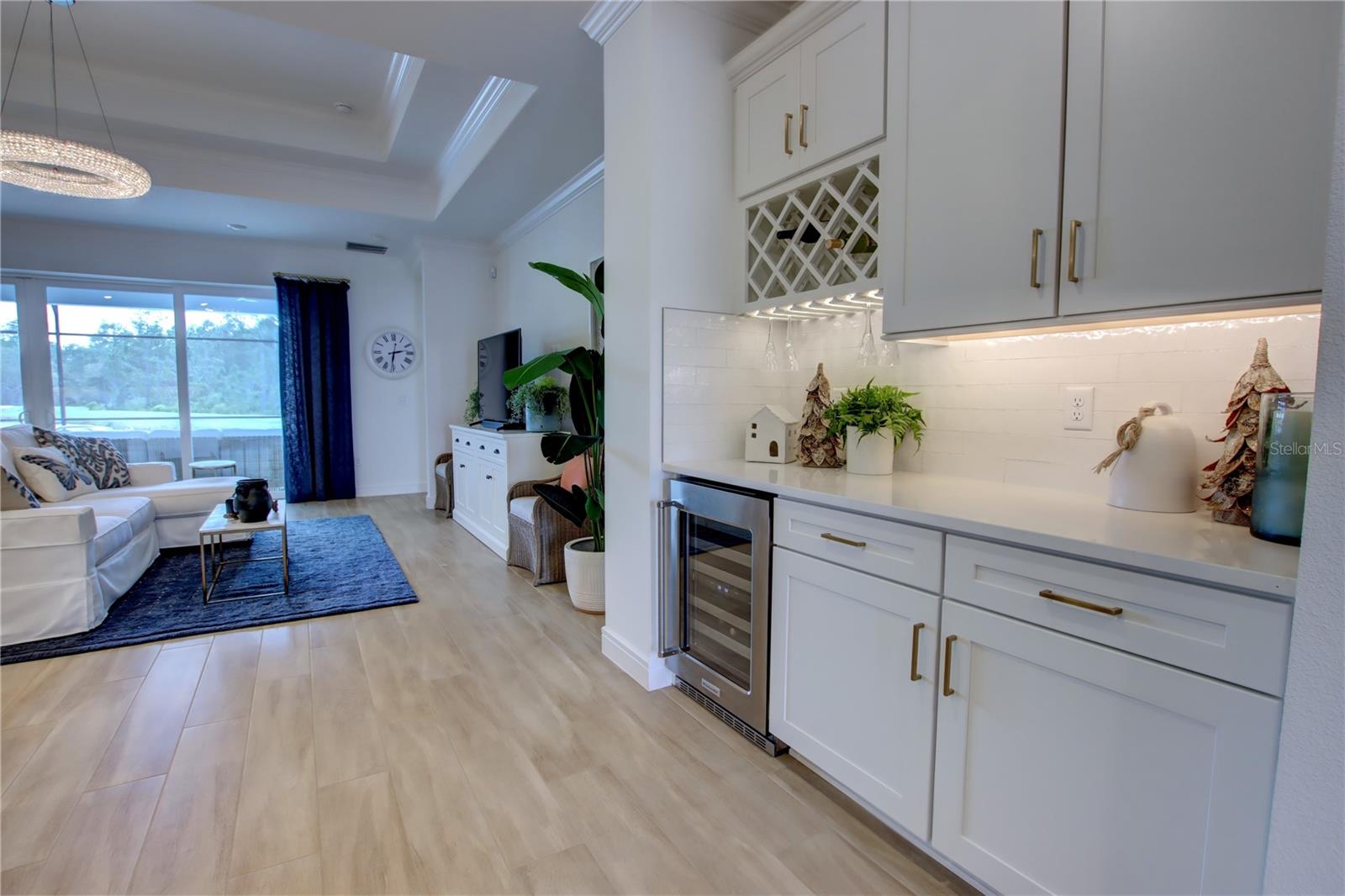 Image 10 of 39 For 6364 Snow Tree Lane