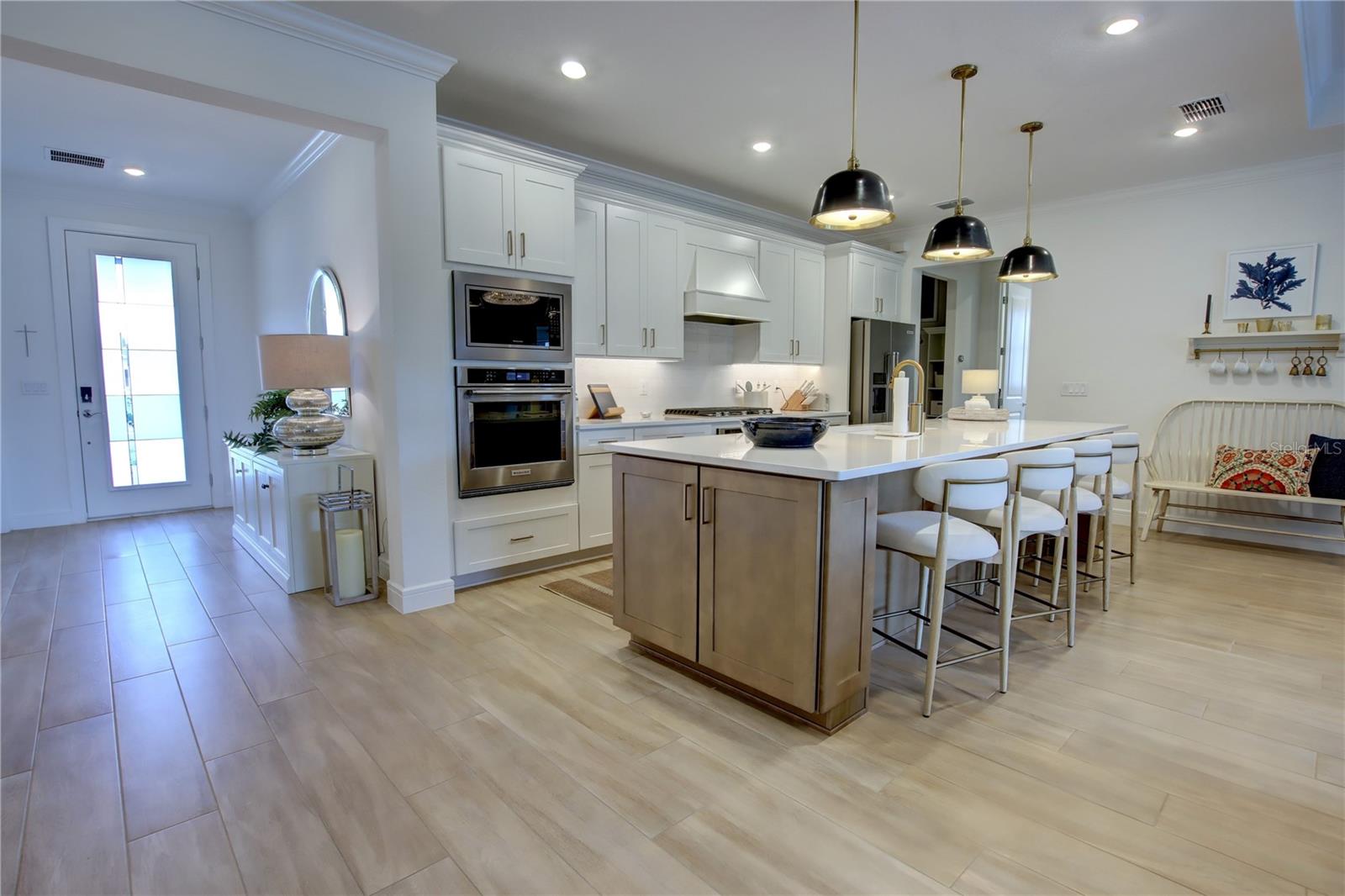 Image 12 of 39 For 6364 Snow Tree Lane