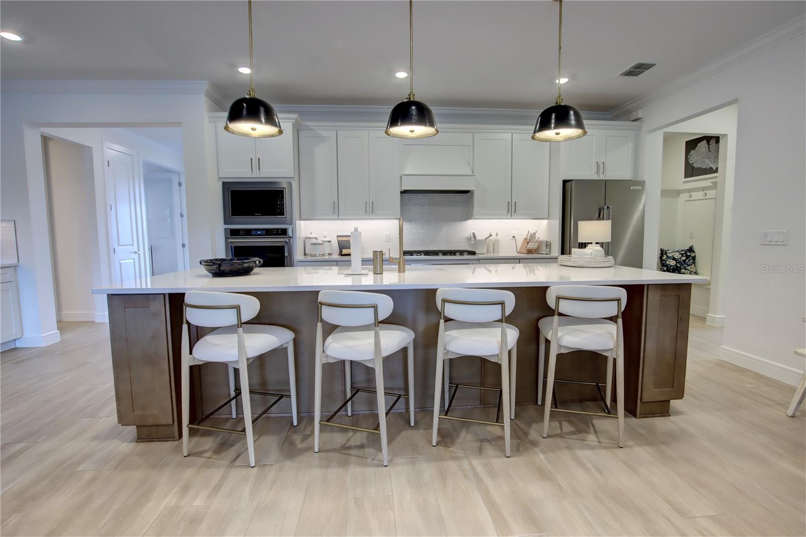 Image 17 of 39 For 6364 Snow Tree Lane