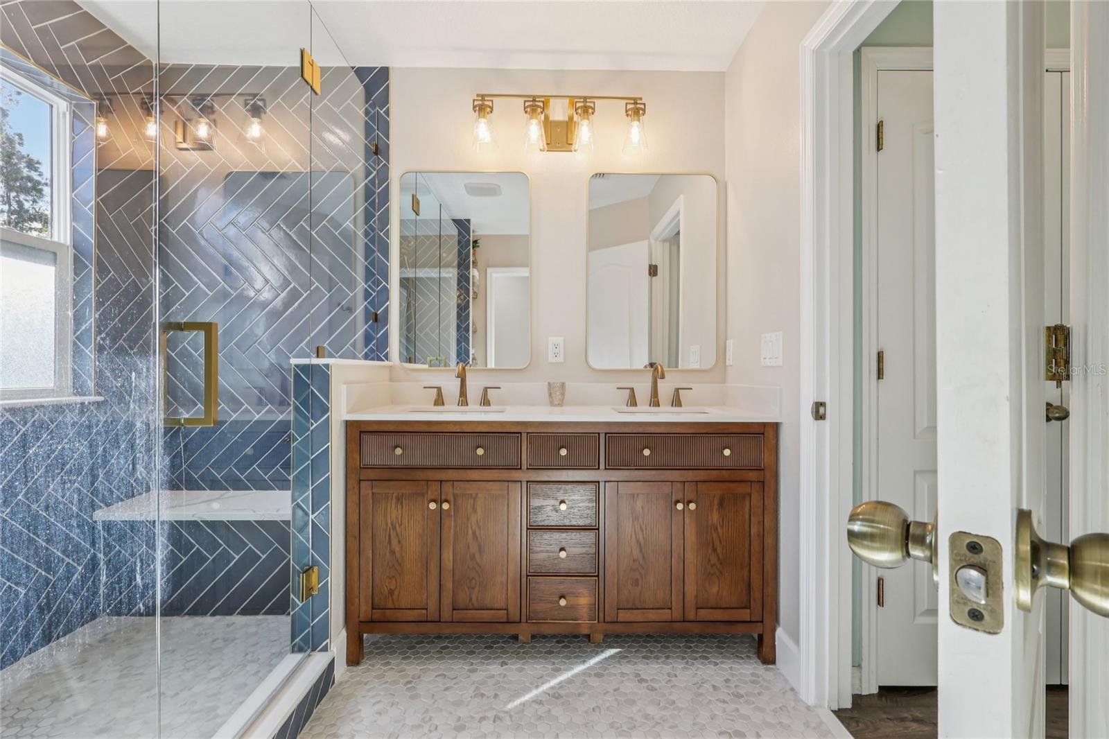 Image 18 of 35 For 2871 Pewter Mist Court
