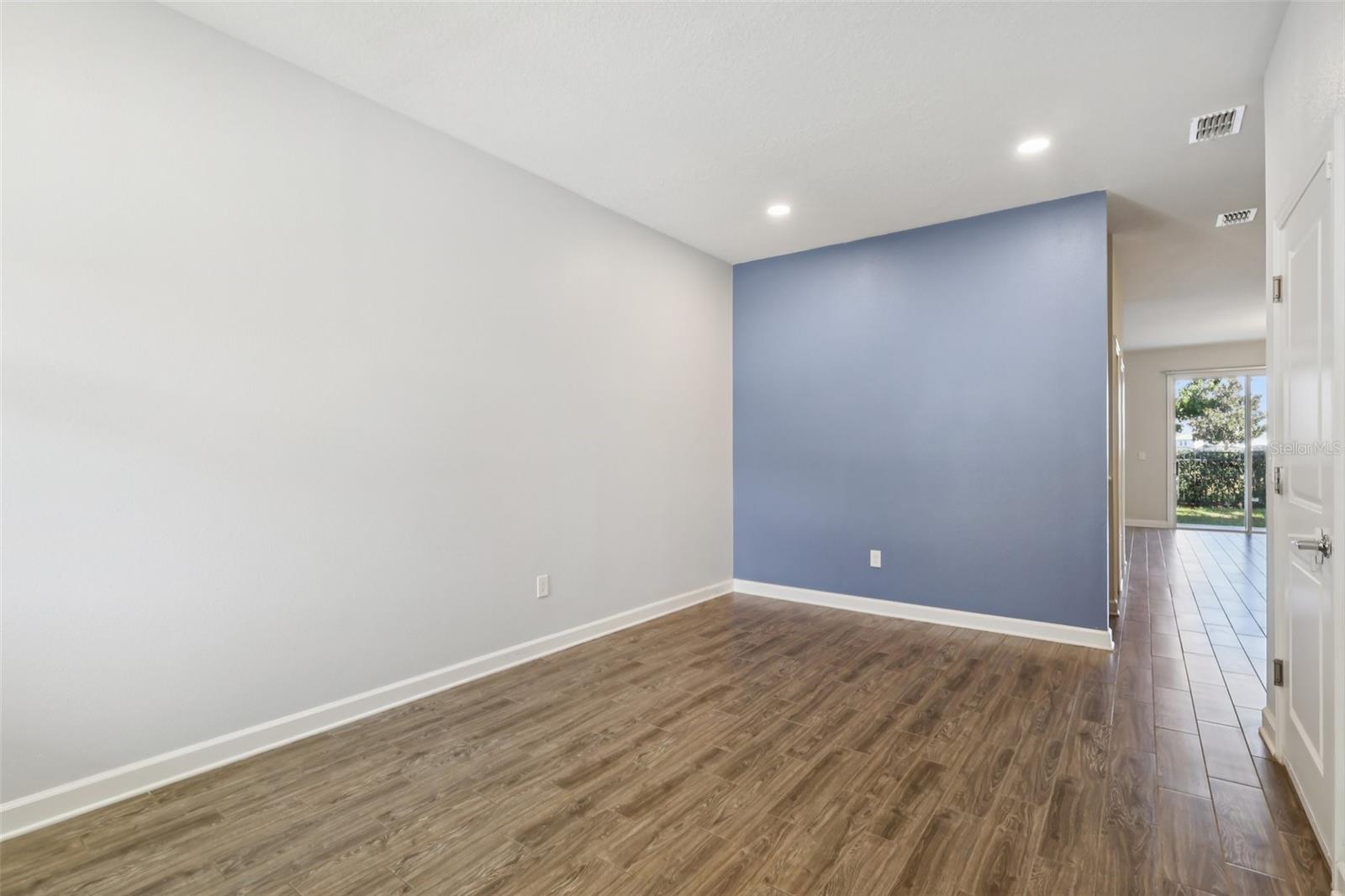 Image 22 of 49 For 4760 Tribute Trail