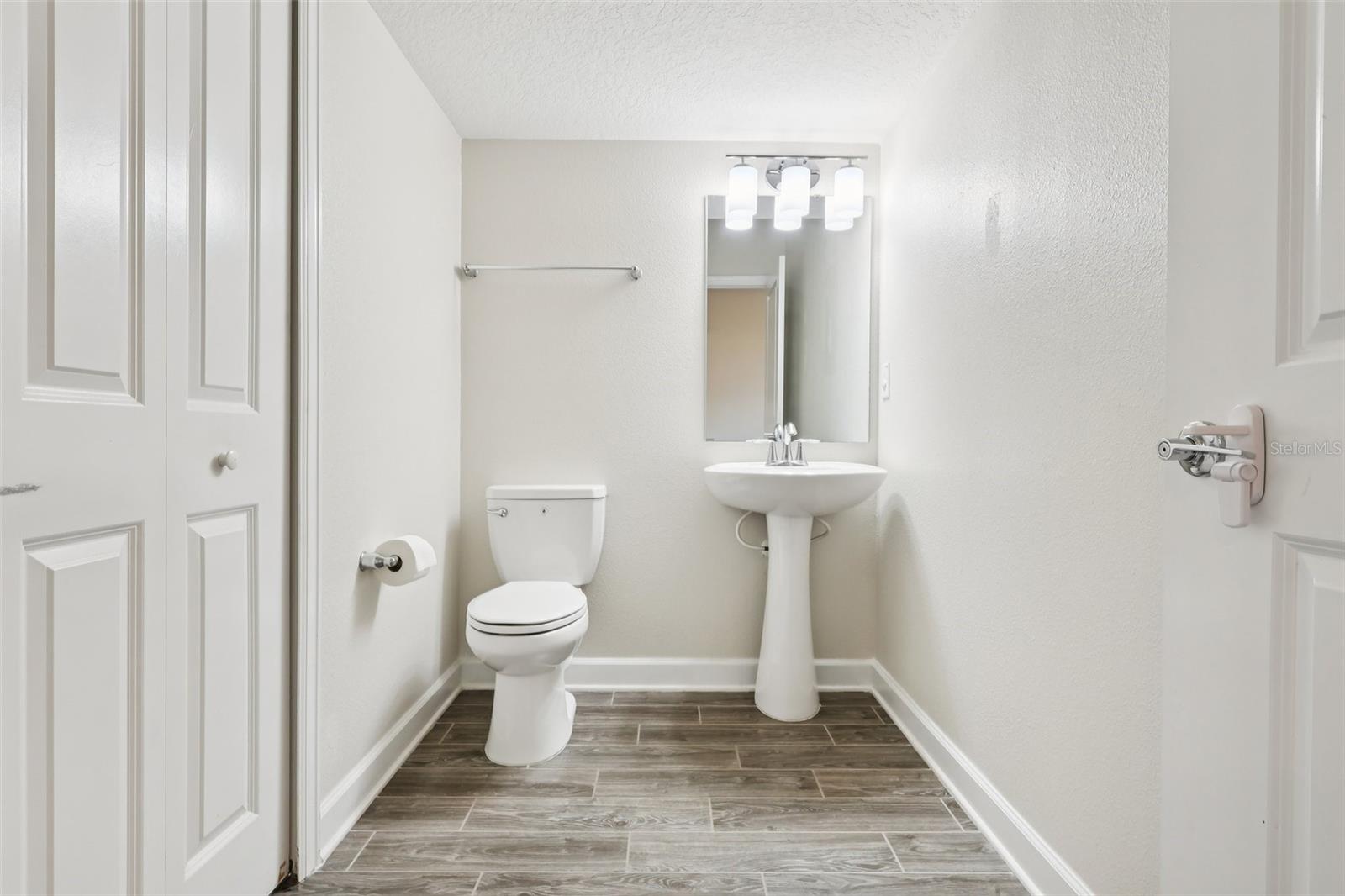 Image 24 of 49 For 4760 Tribute Trail