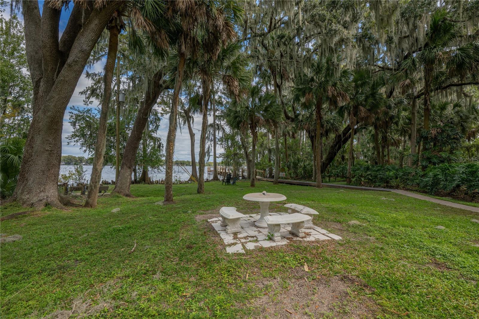 Image 36 of 38 For 1162 Carmel Circle 250