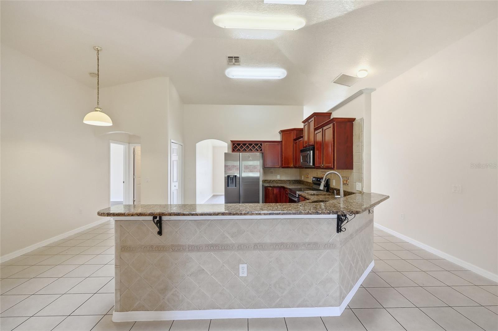 Image 14 of 40 For 917 Alsace Drive