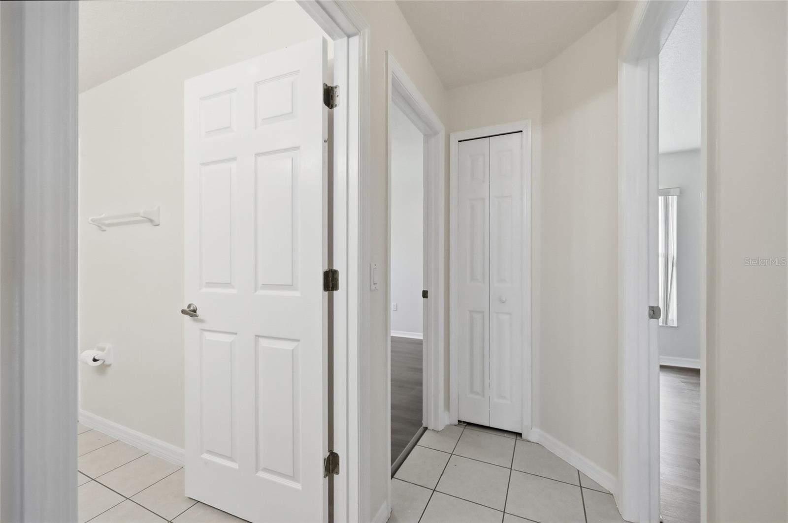 Image 26 of 40 For 917 Alsace Drive