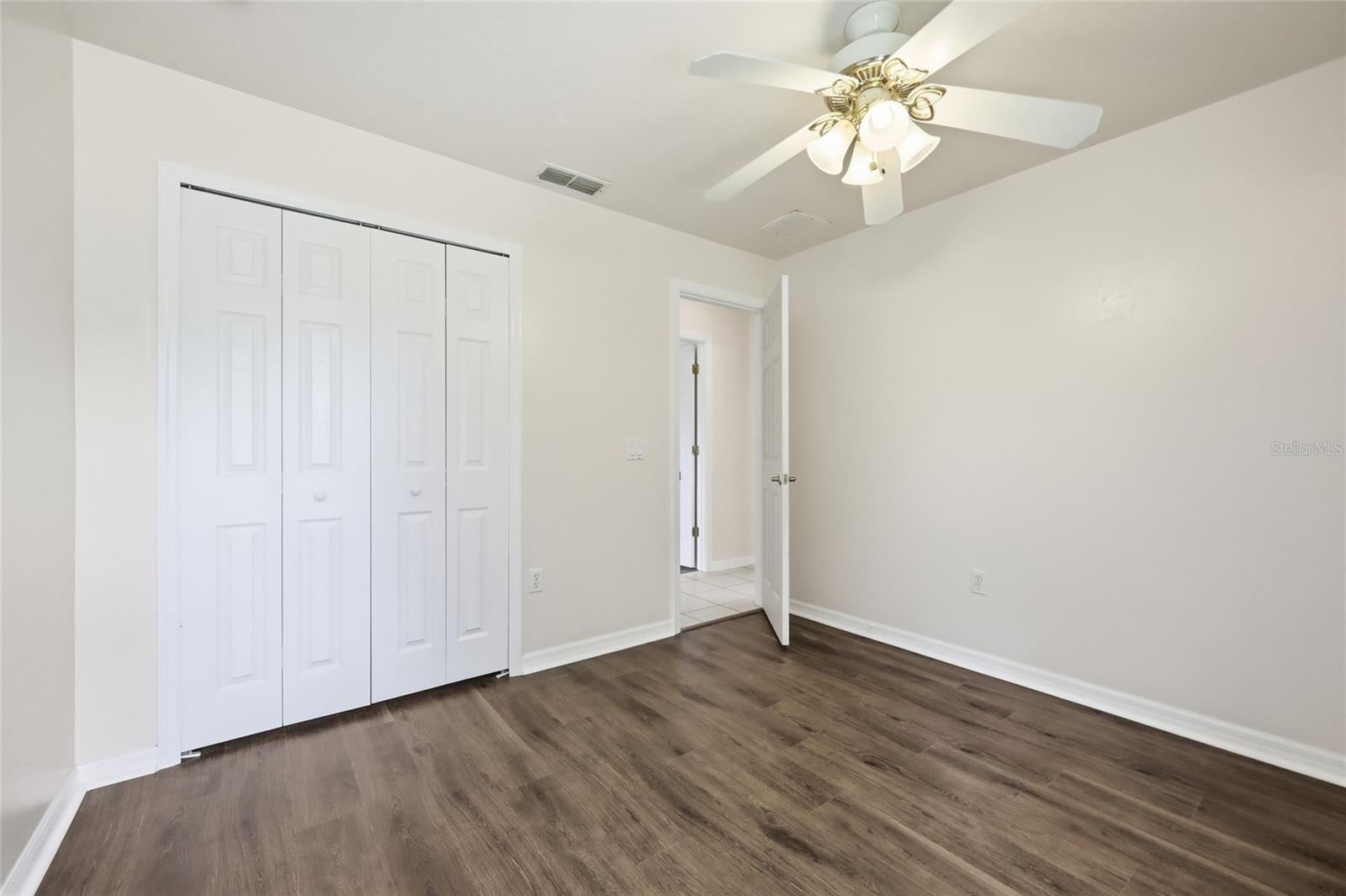 Image 29 of 40 For 917 Alsace Drive