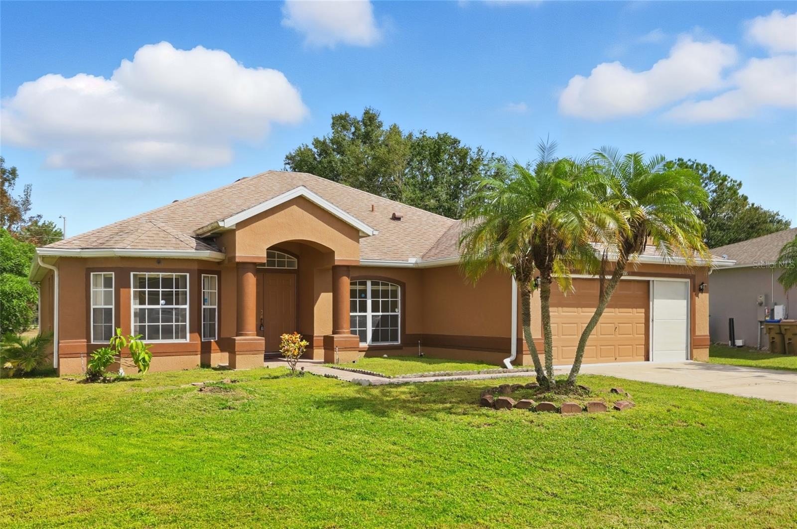 Image 3 of 40 For 917 Alsace Drive