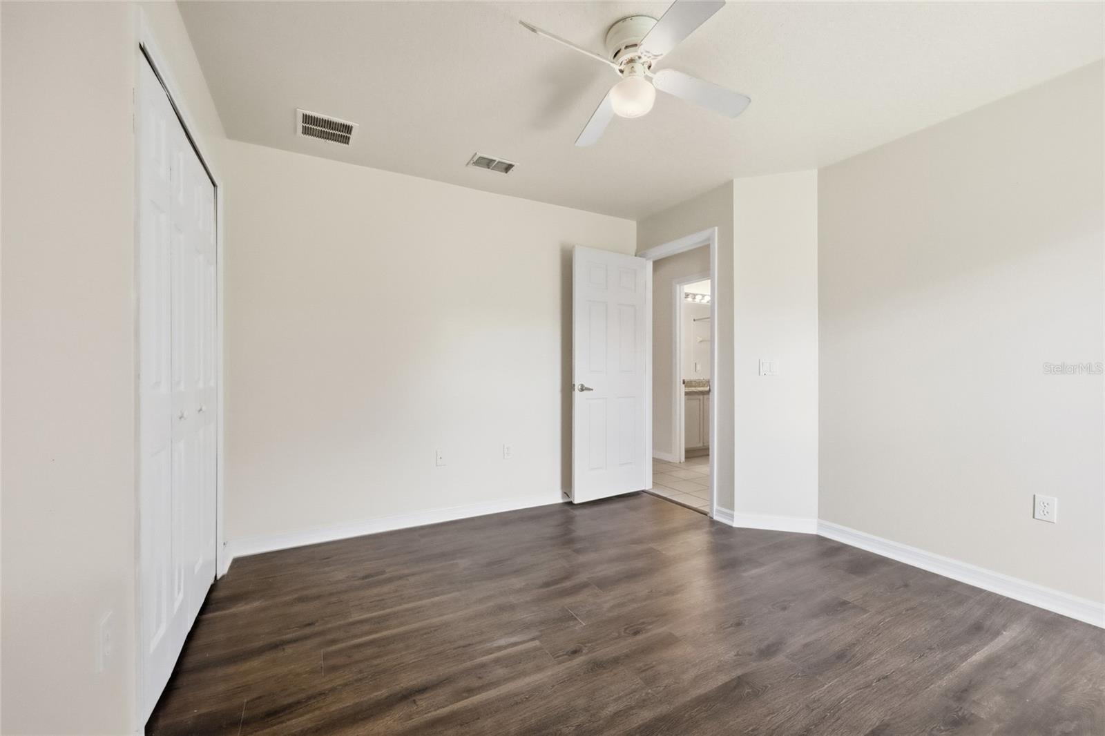 Image 31 of 40 For 917 Alsace Drive