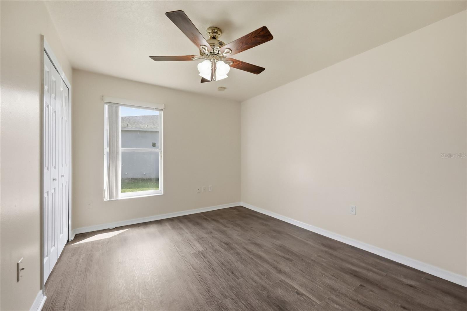 Image 32 of 40 For 917 Alsace Drive