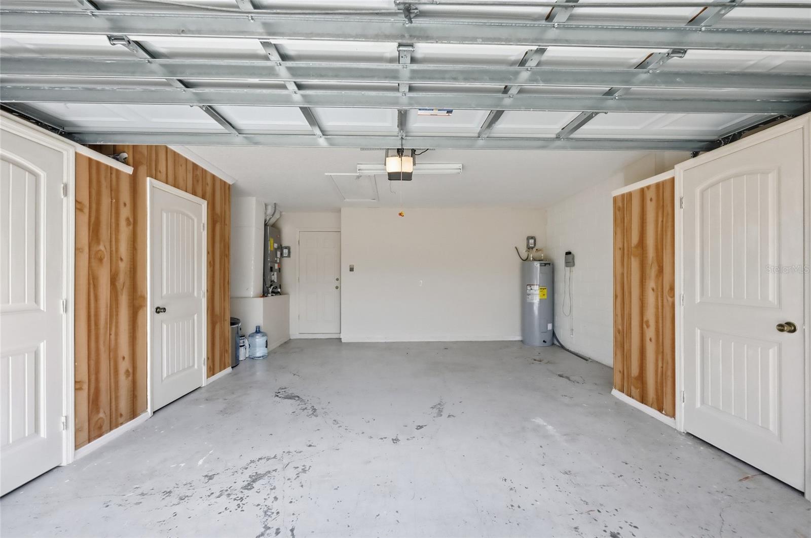 Image 39 of 40 For 917 Alsace Drive