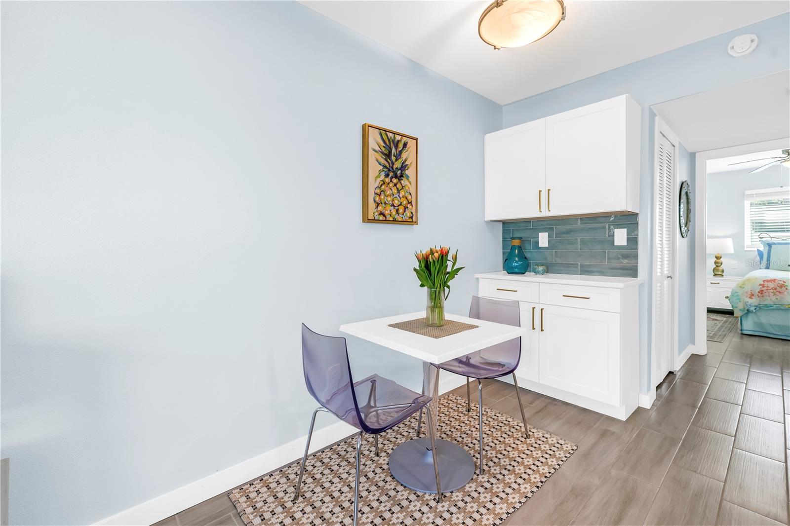 Image 21 of 32 For 8615 Bay Drive 2