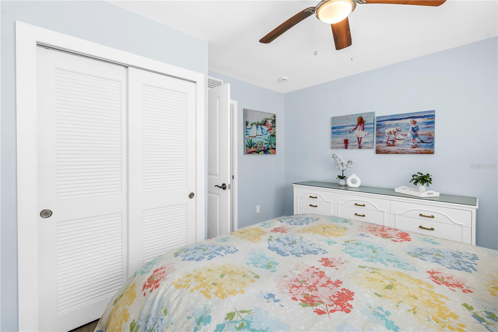 Image 23 of 32 For 8615 Bay Drive 2