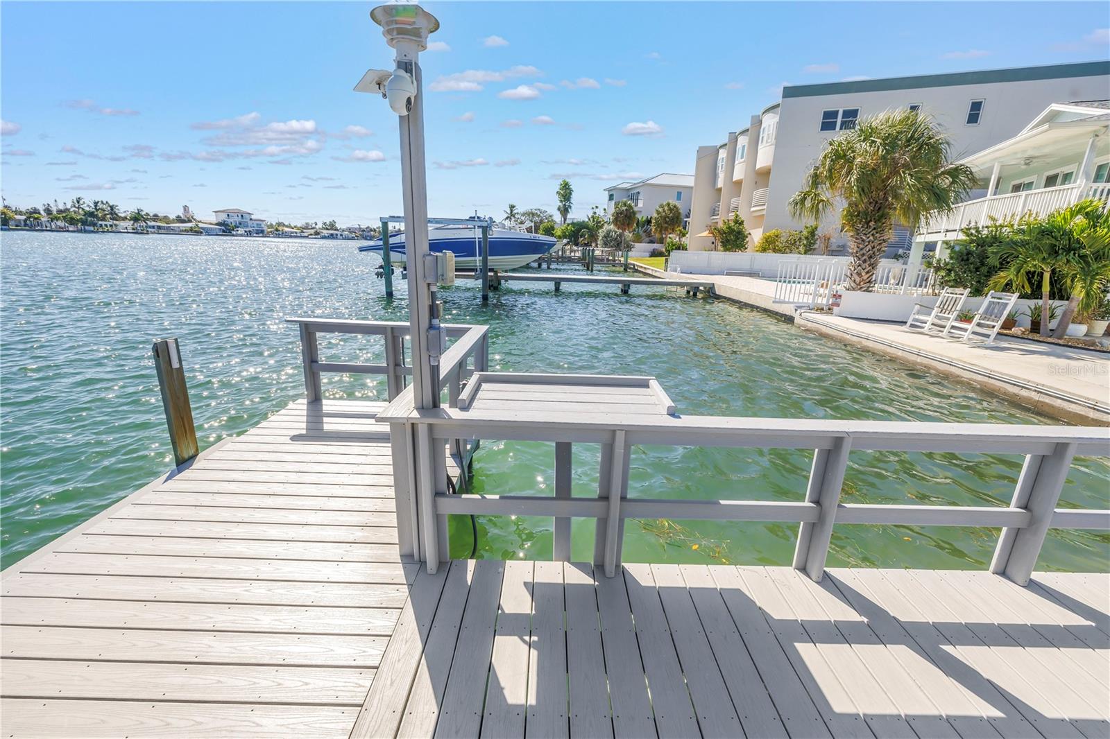 Image 8 of 32 For 8615 Bay Drive 2