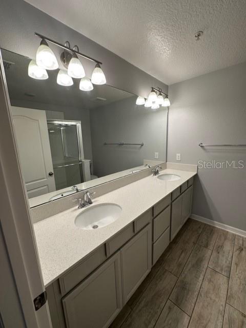 Image 20 of 26 For 236 Rustic Loop